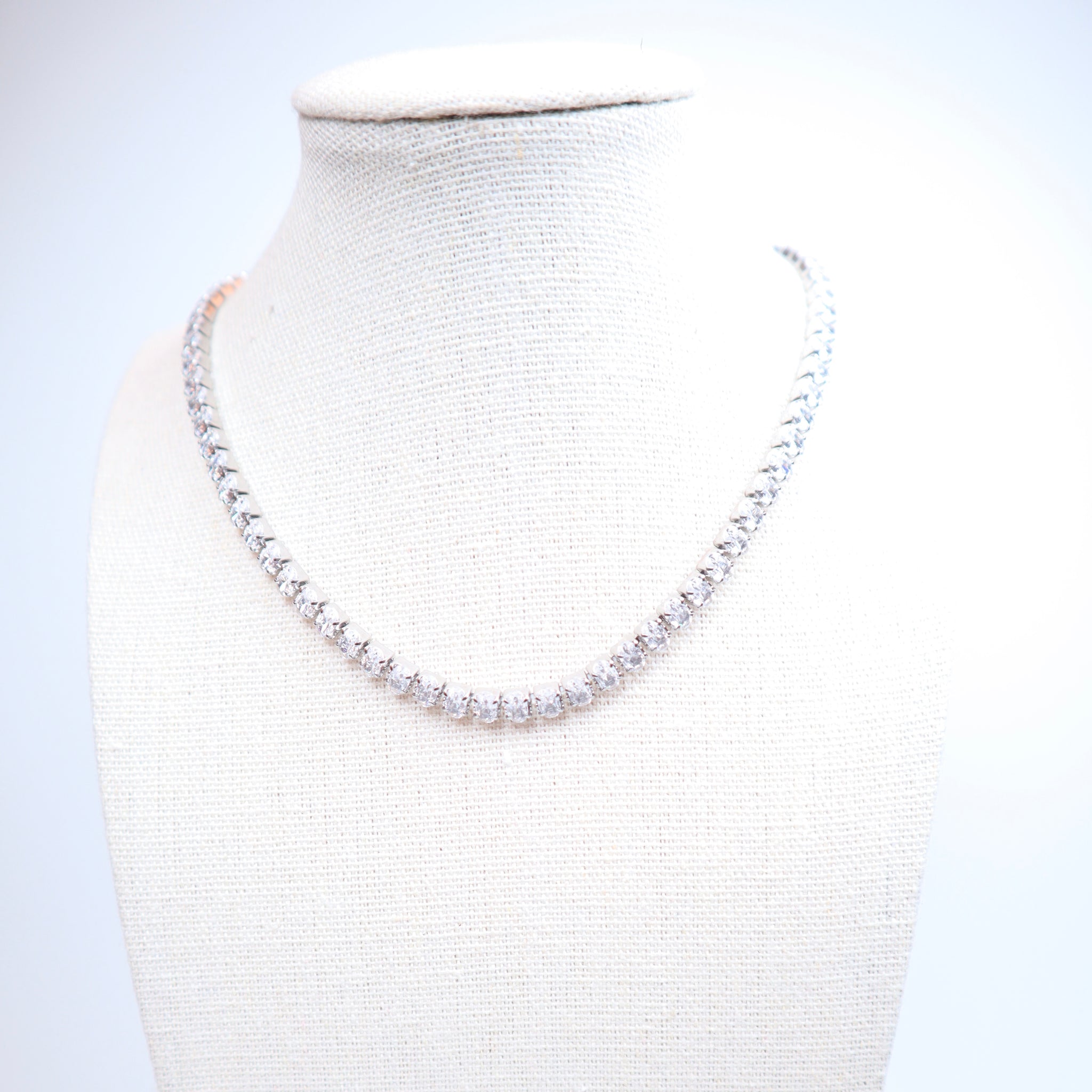 Collana punto luce regolabile